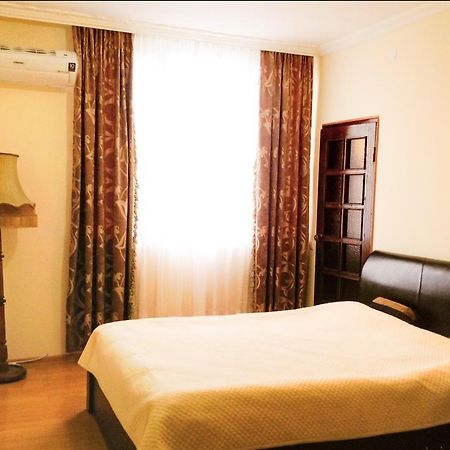 Lelis Guest House Sighnaghi Bagian luar foto