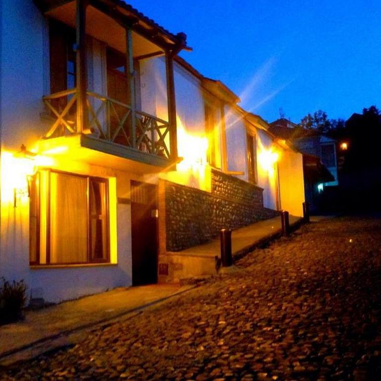 Lelis Guest House Sighnaghi Bagian luar foto