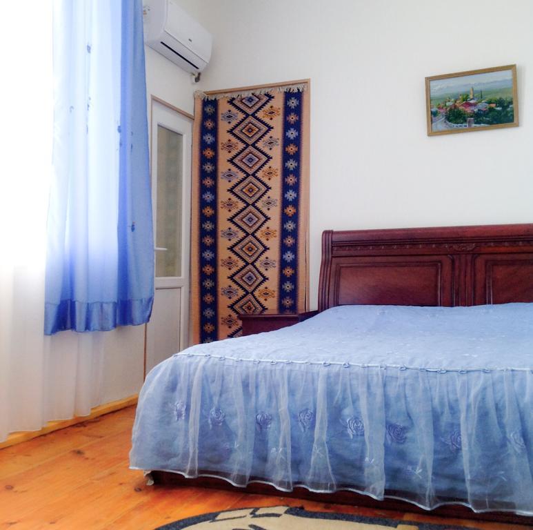 Lelis Guest House Sighnaghi Bagian luar foto